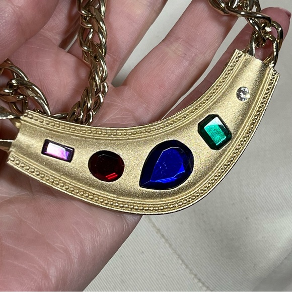 Park lane Vintage Retro Art Deco Matte Goldoversized Jewel Bib